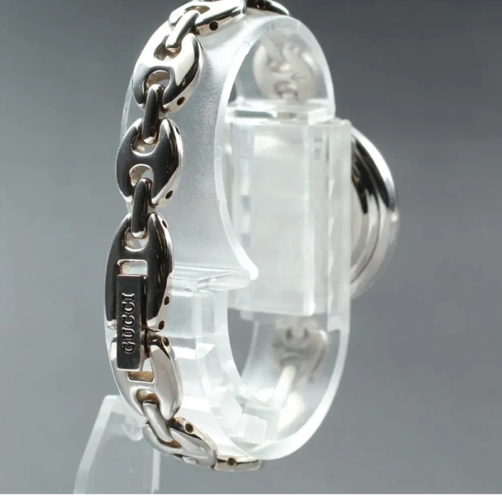 Gucci Silver Bracelet Watch Collectible